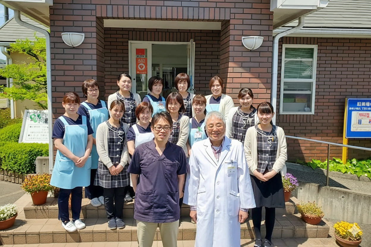 スタッフ集合写真